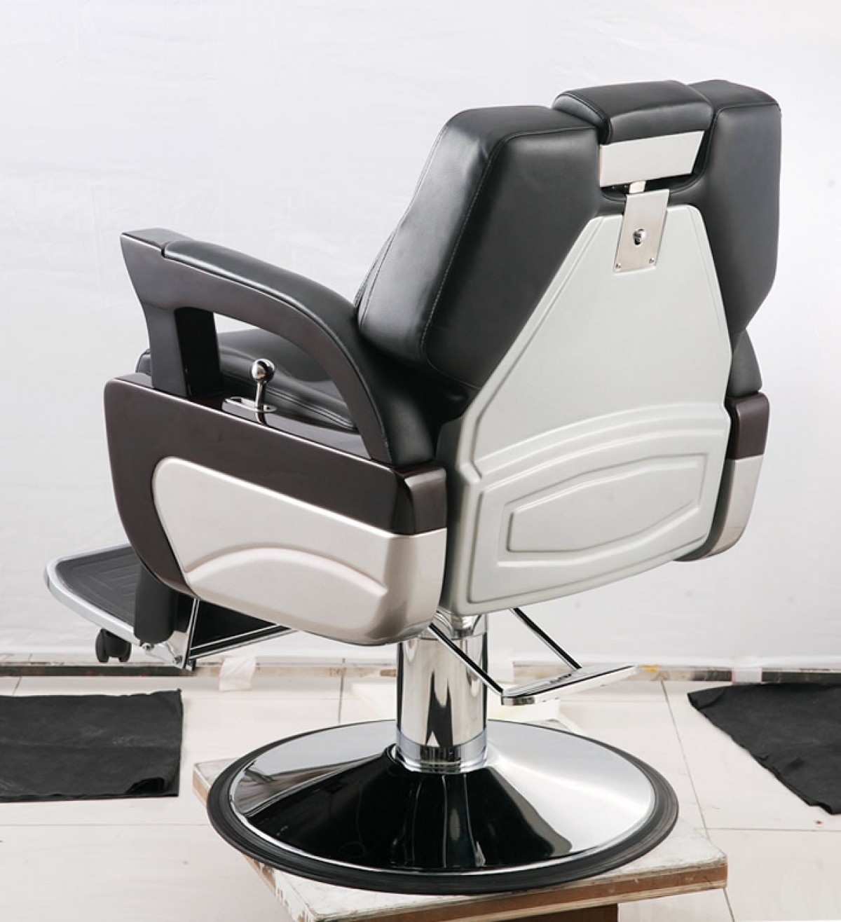  AUGUSTO Barber Shop Chair  3 Colors Free Shipping 